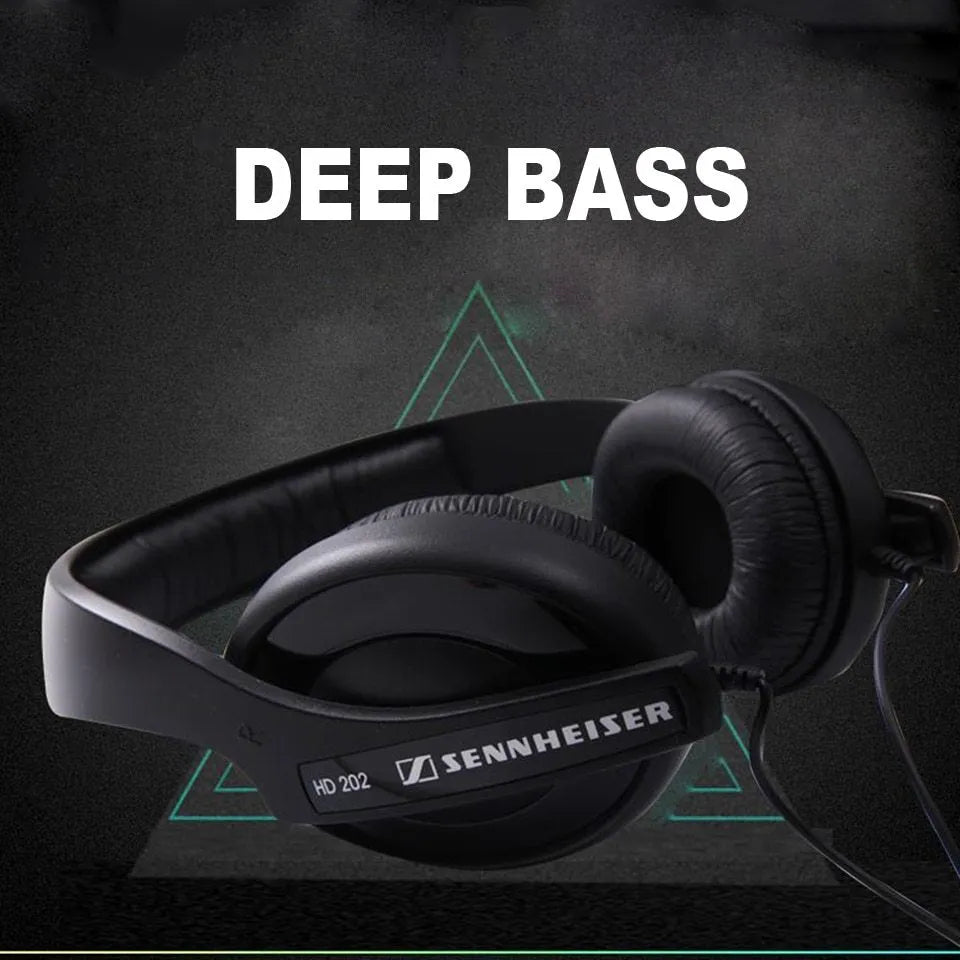 Black professional wired gaming headphones with over-ear cups, microphone, and 2.5 metre cable