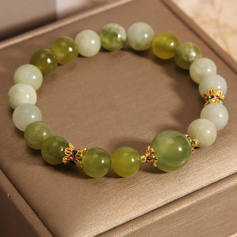 Women's original design bracelet made from green Xiuyan jade in a light luxury sweet Mori style.