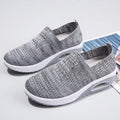 Women's mesh running shoes with round toe and mid-heel in various colours