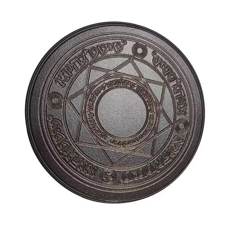 Two-dimensional disc wireless charger in six colour options with 10W fast charging capability