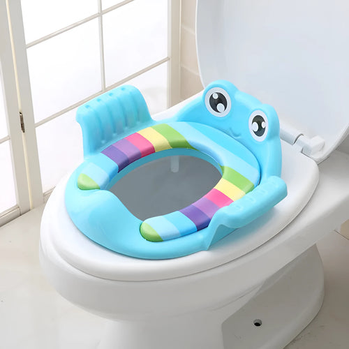 Baby children toilet seat in PP material with non-slip pads, pink colour, size 38x35x8 cm