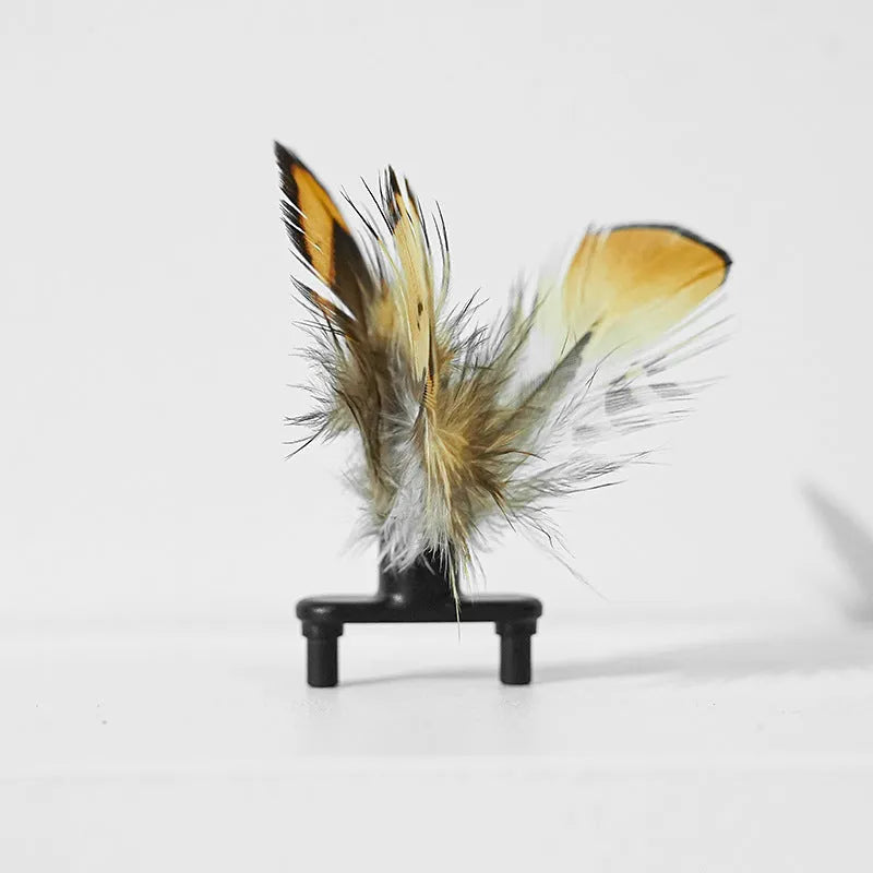Electric bee-shaped cat toy with moving feather teaser in pink or yellow colours