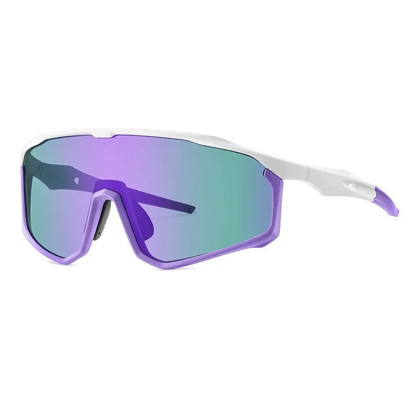 Full frame mountaineering goggles with colourful UV-protective PC lenses for climbing and snow sports.