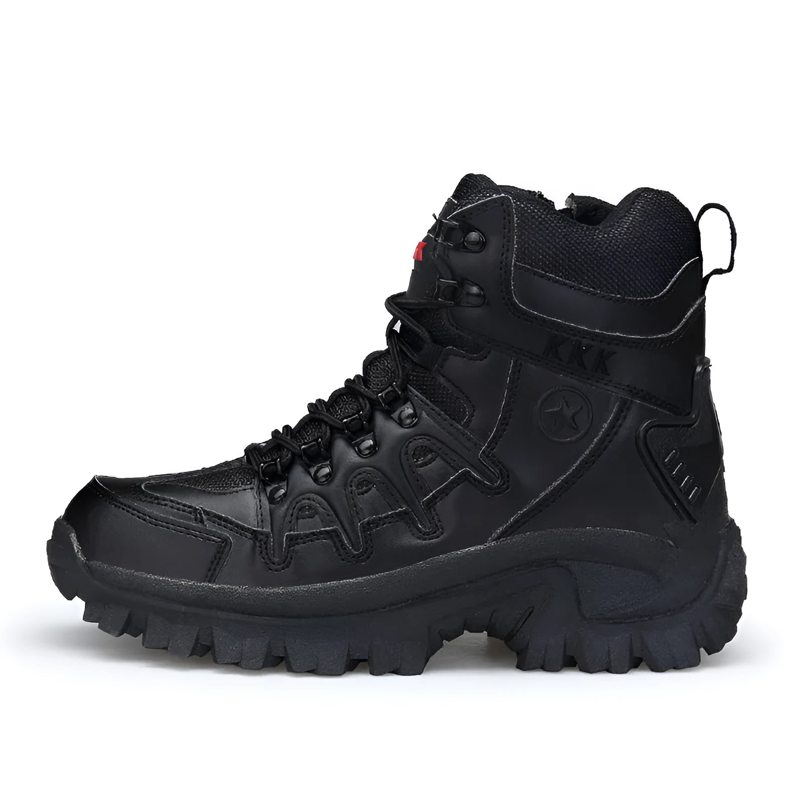 Men's US Army Delta tactical boots in black and sand colours with rubber sole for outdoor use.