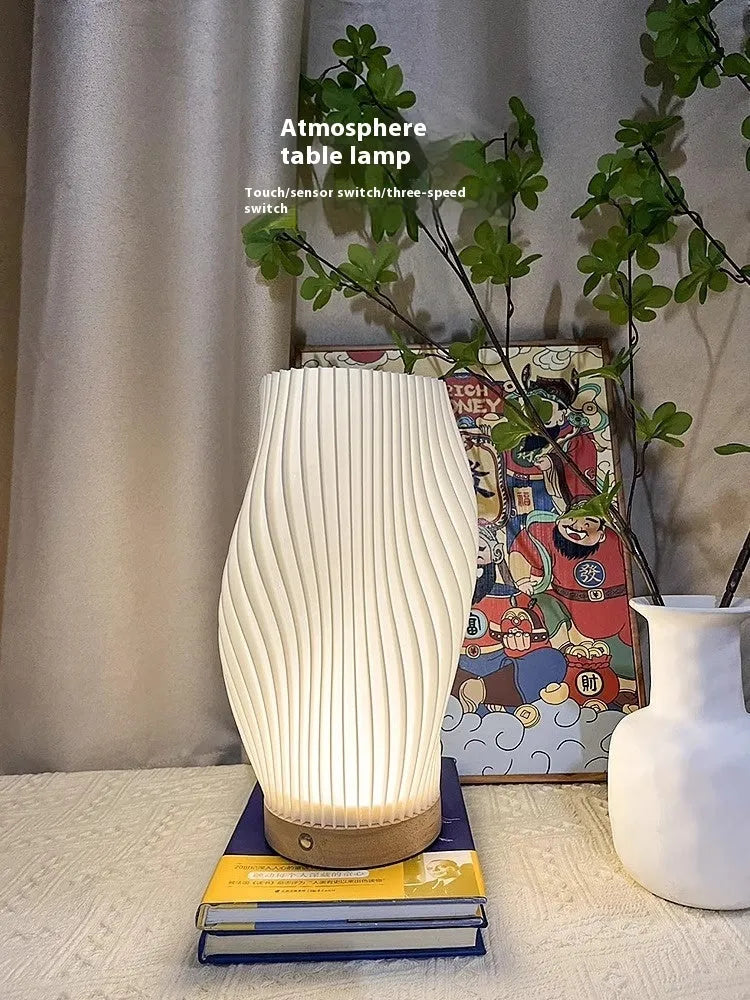 Bamboo curve desk lamp with USB power and touch control in Japanese style