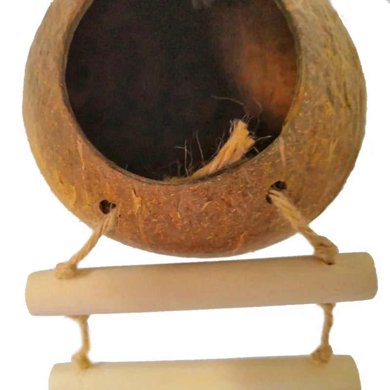 Natural coconut shell bird nest with ladder, scale texture, 11cm diameter, for parrots and hamsters