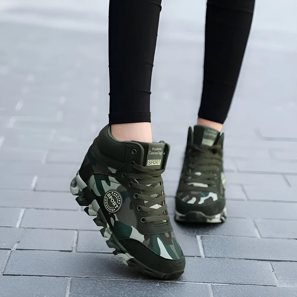 Green camouflage women's canvas platform sneakers with rubber soles