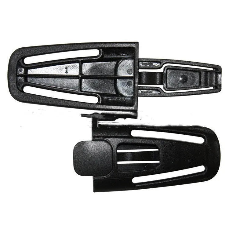 Black nylon PA66 child safety seat buckle clip measuring 14.5 x 4 cm for harness replacement