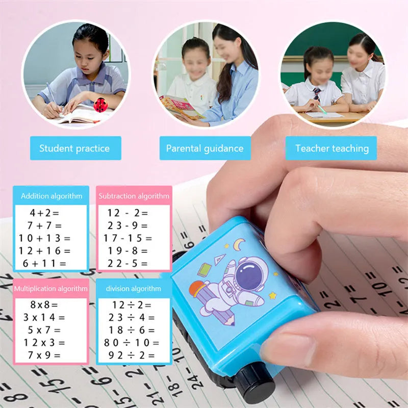Math roller stamp in blue or pink, plastic, 4.4 x 3 x 4.8 cm, for addition subtraction multiplication division practice.