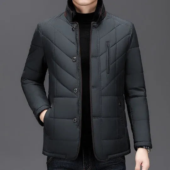 Men's solid colour winter short coat with side seam pockets in dark blue.