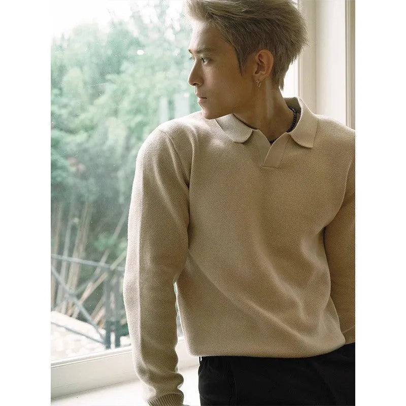 Men's loose fit knitted sweater in black or apricot, long sleeve pullover, sizes M to XXL, casual autumn style.