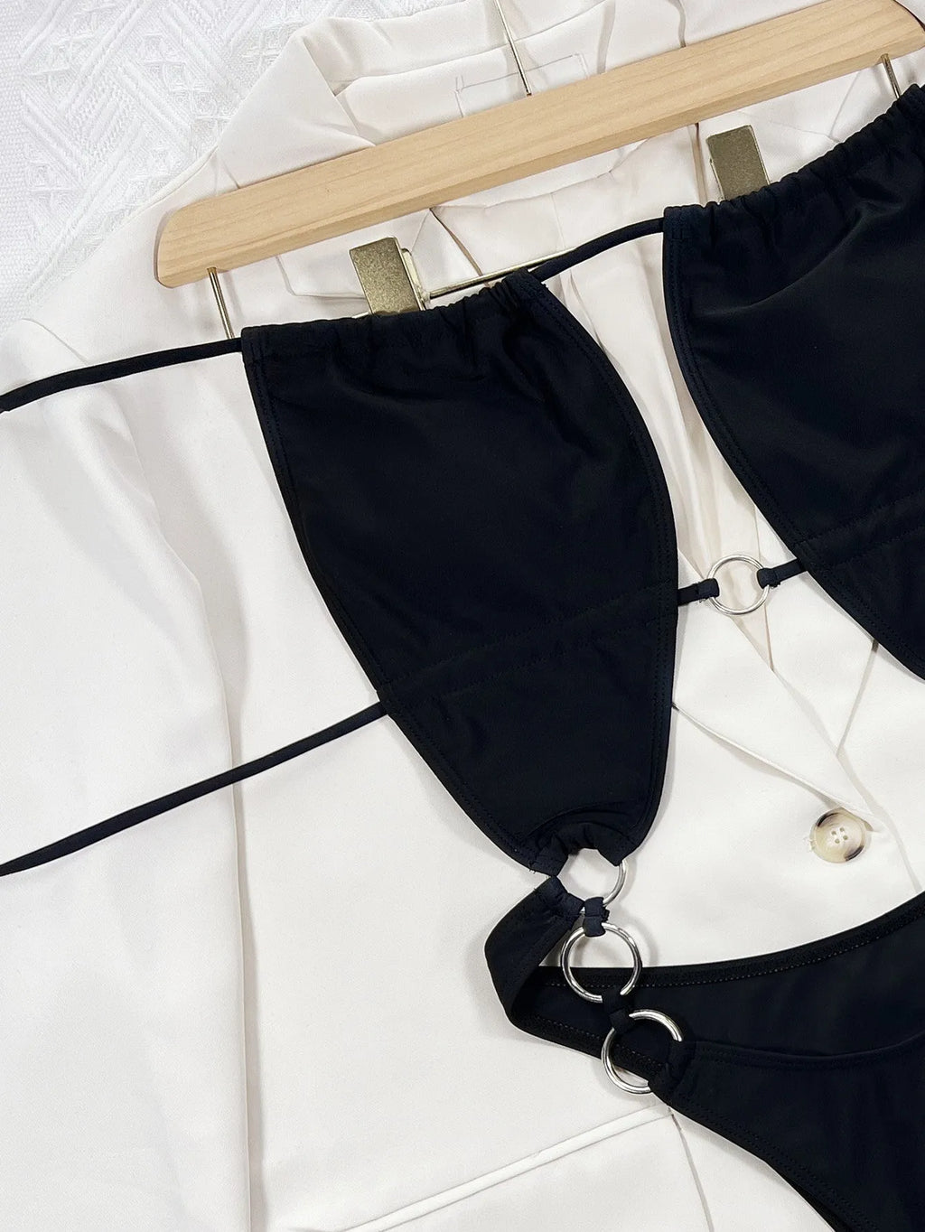 Black solid colour women's one-piece nylon swimsuit sleeveless design