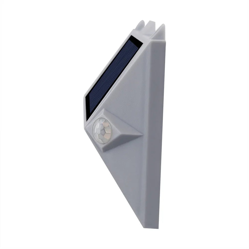Solar outdoor human body induction guide step light for courtyard and stair illumination