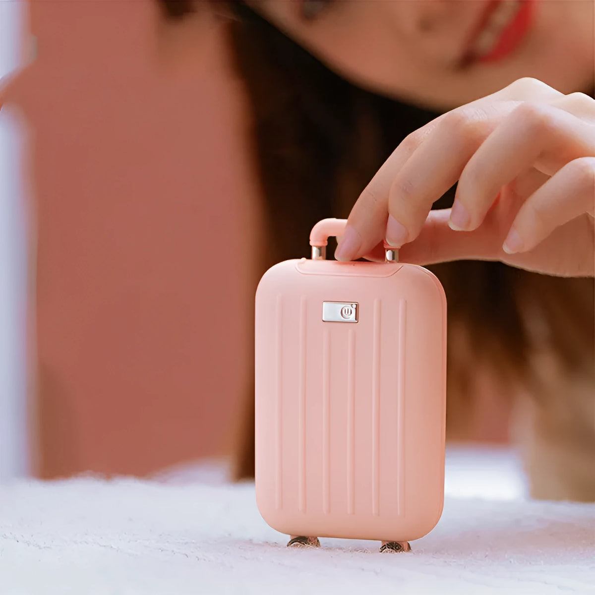Green, pink or dark blue aluminium alloy 2-in-1 hand warmer and power bank with double-sided heating, 143x145x32mm