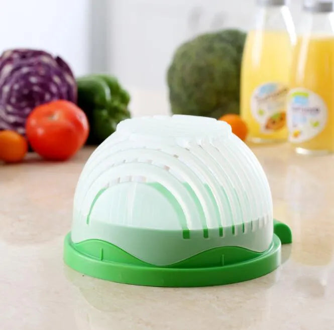 Creative Salad Cutter Bowl with lid and base, polypropylene plastic, blue colour, 13 cutting seams