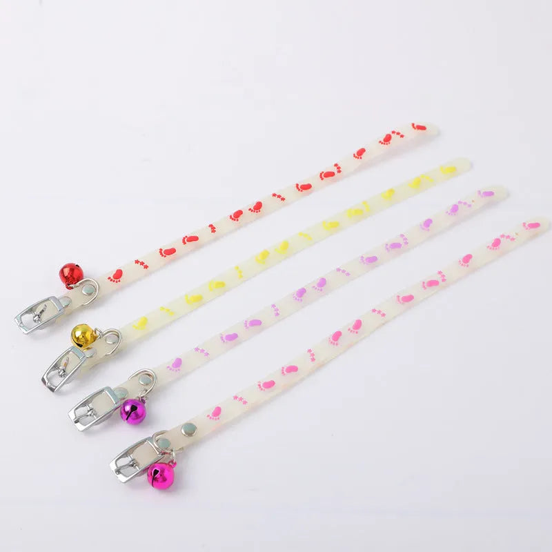 Meow Xinbao luminous cat collar with adjustable 29cm silicone chain and metal bell
