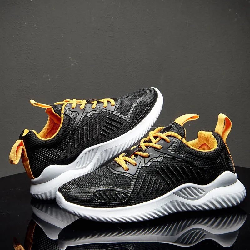 Casual running shoes with mesh upper and plastic sole in black colour style