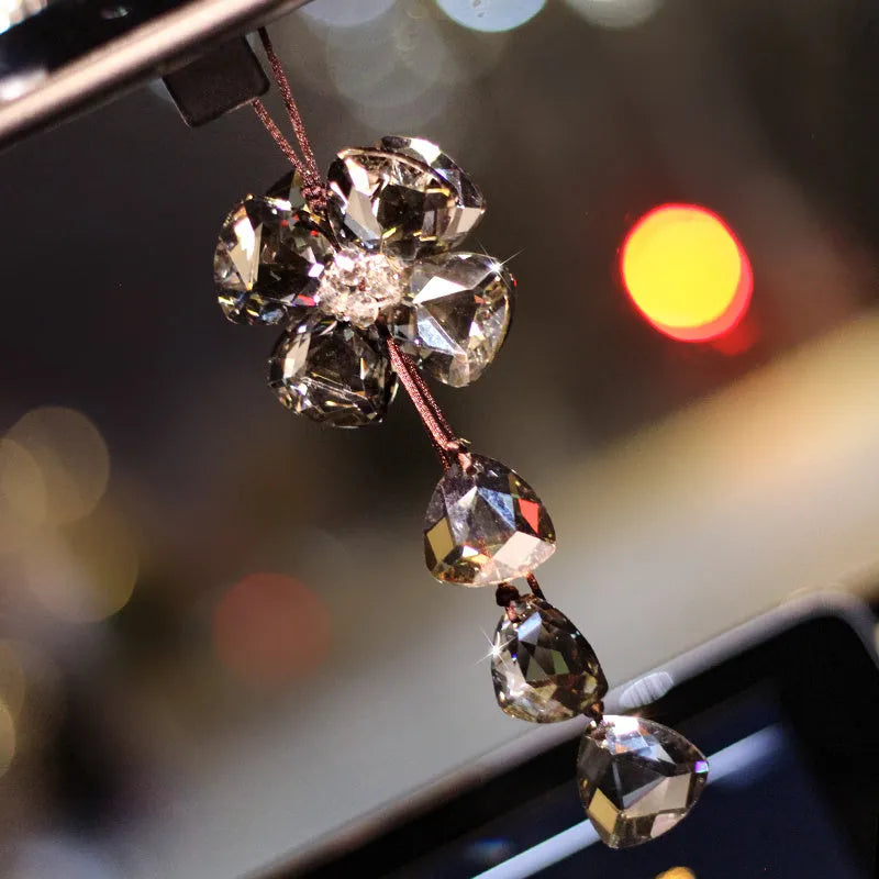Crystal four leaf grass car pendant approximately 20cm long in four colour options