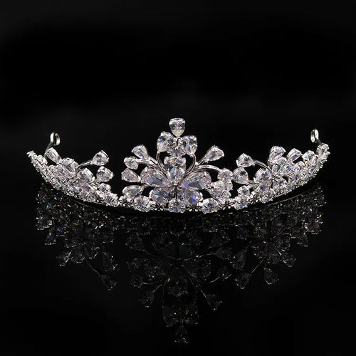 Bride headdress crown necklace and earrings three-piece jewellery set in gold and pearl design