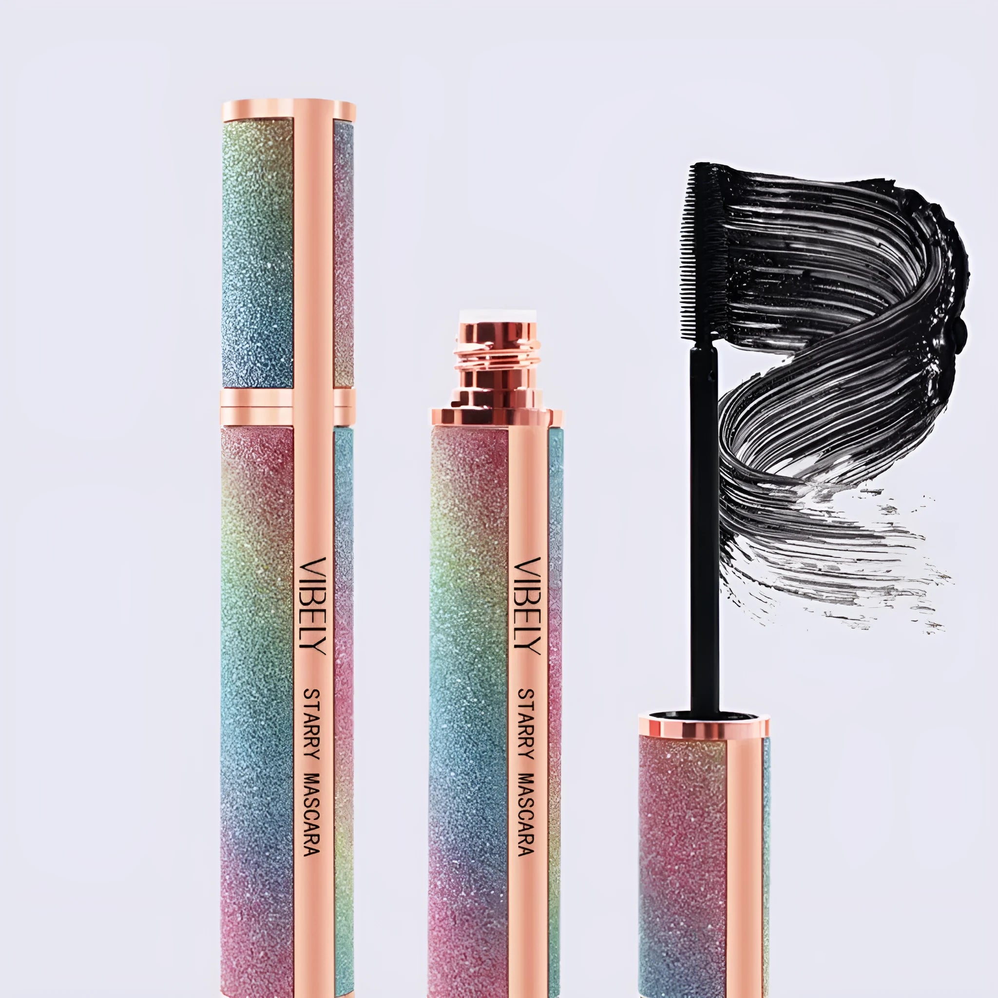 Black 4D waterproof curling mascara for long thick lashes that resists smudging