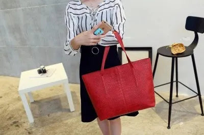 Simple fashion Europe shoulder bag handbag for women in black and grey colours