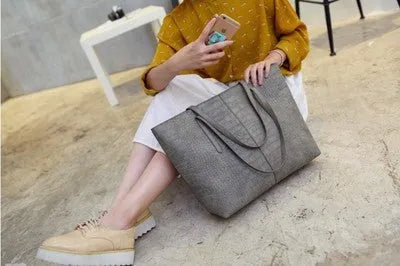 Simple fashion Europe shoulder bag handbag for women in black and grey colours