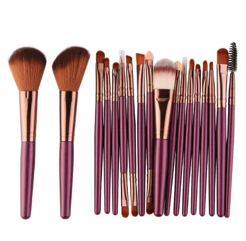 MAANGE 18-piece makeup brush set with fan-shaped tools displayed, showing one of 20 available style options.