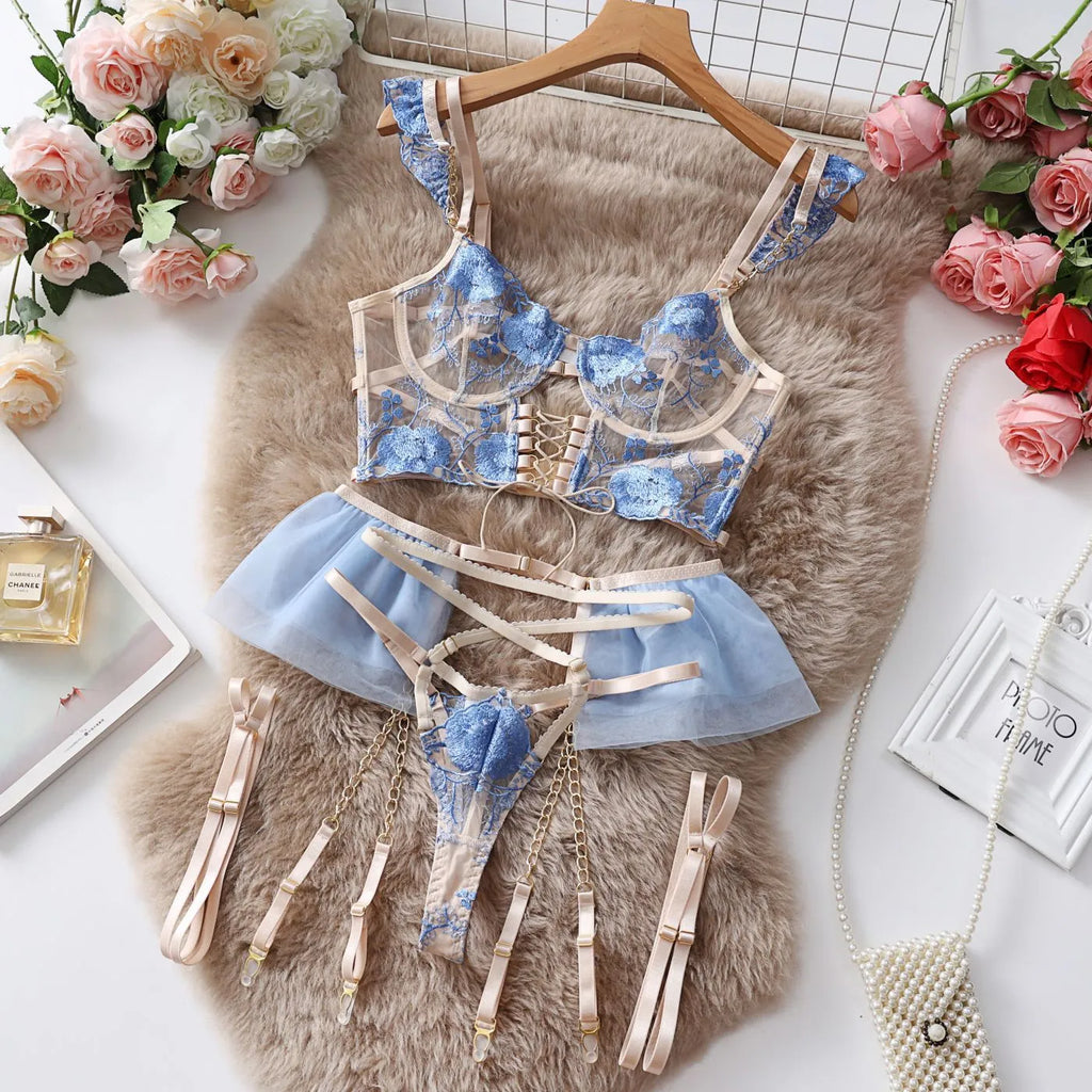 Light blue lace push-up bra and matching pants set with mesh detailing