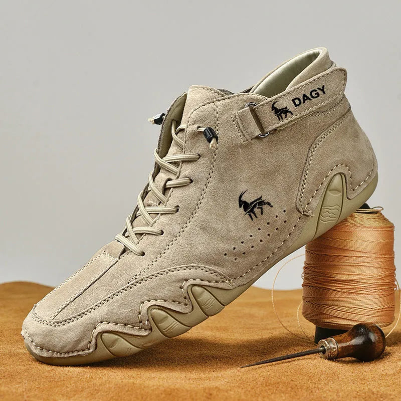 Men's casual fleece-lined cotton-padded slip-on shoes with rubber sole, round toe, microfiber upper, black colour