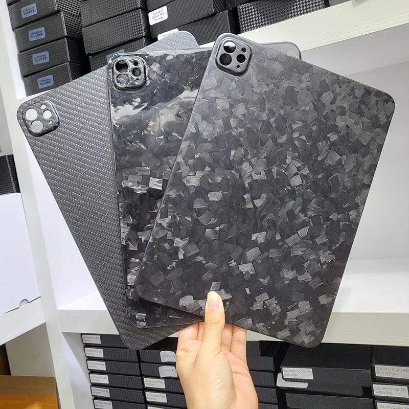 Carbon fibre hard case with plaid design for iPad Pro 11 in matte and forged finish options