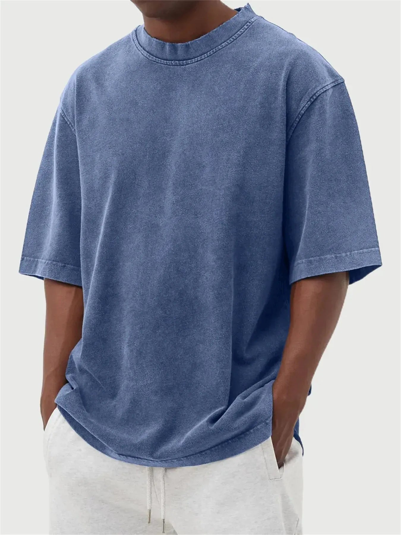 Men's stone-washed loose-fit pullover T-shirt in army green distressed solid colour