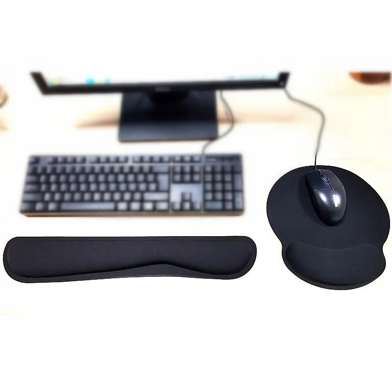 Memory foam wrist rest pad in black or grey, 460x85x25mm and 430x85x25mm, non-slip base for keyboard and mouse