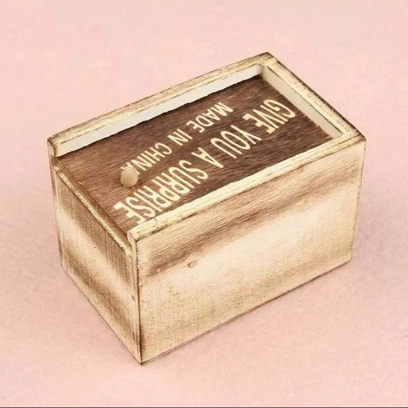 Small camellia wood prank box with spider figure for youth 15-35
