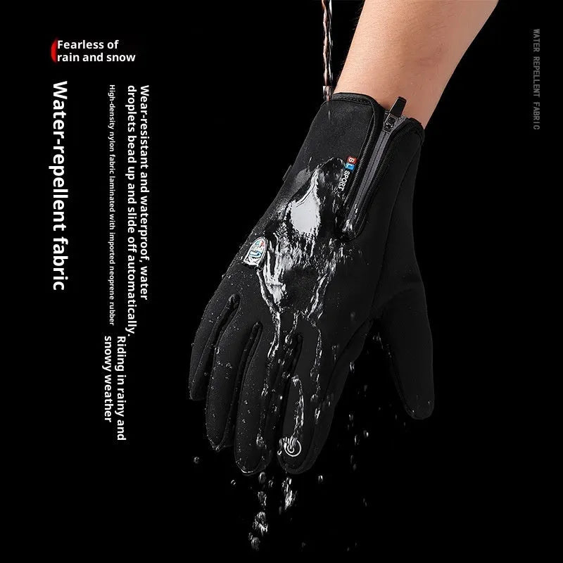 USB heated cycling gloves in black with reflective elements and non-slip palms for winter outdoor sports