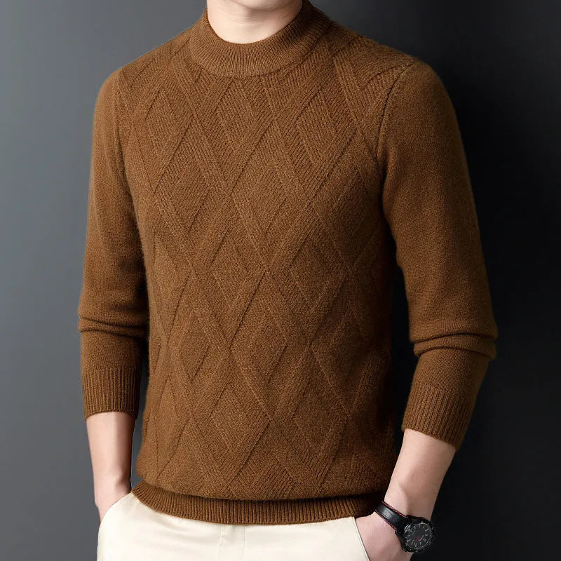 Men's thick diamond jacquard winter sweater in light camel colour, pullover style