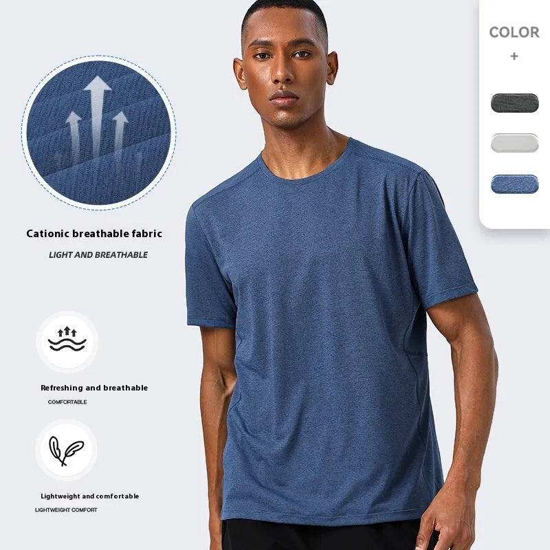 Men's short sleeve polyester sports t-shirt with quick-drying fabric and reflective elements in three colour options