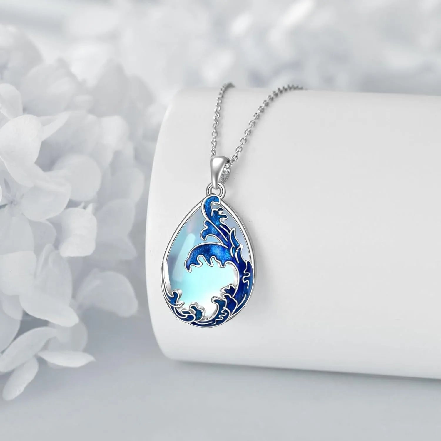 Blue heart-shaped alloy pendant on an adjustable chain necklace for women.