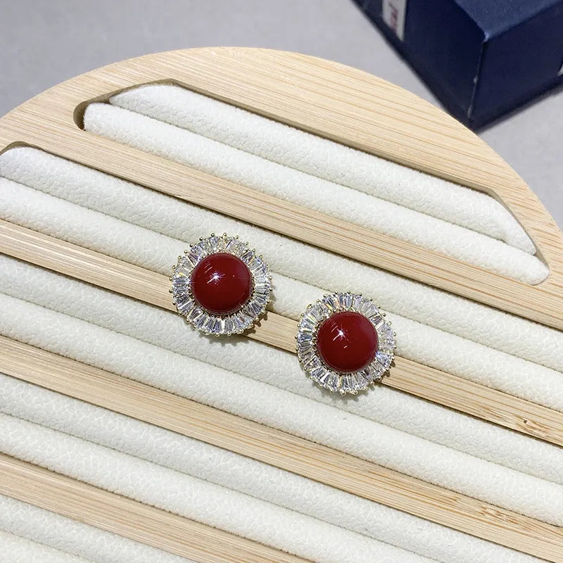 French retro pearl zircon clip-on earrings with silver tone finish and 2 cm diameter