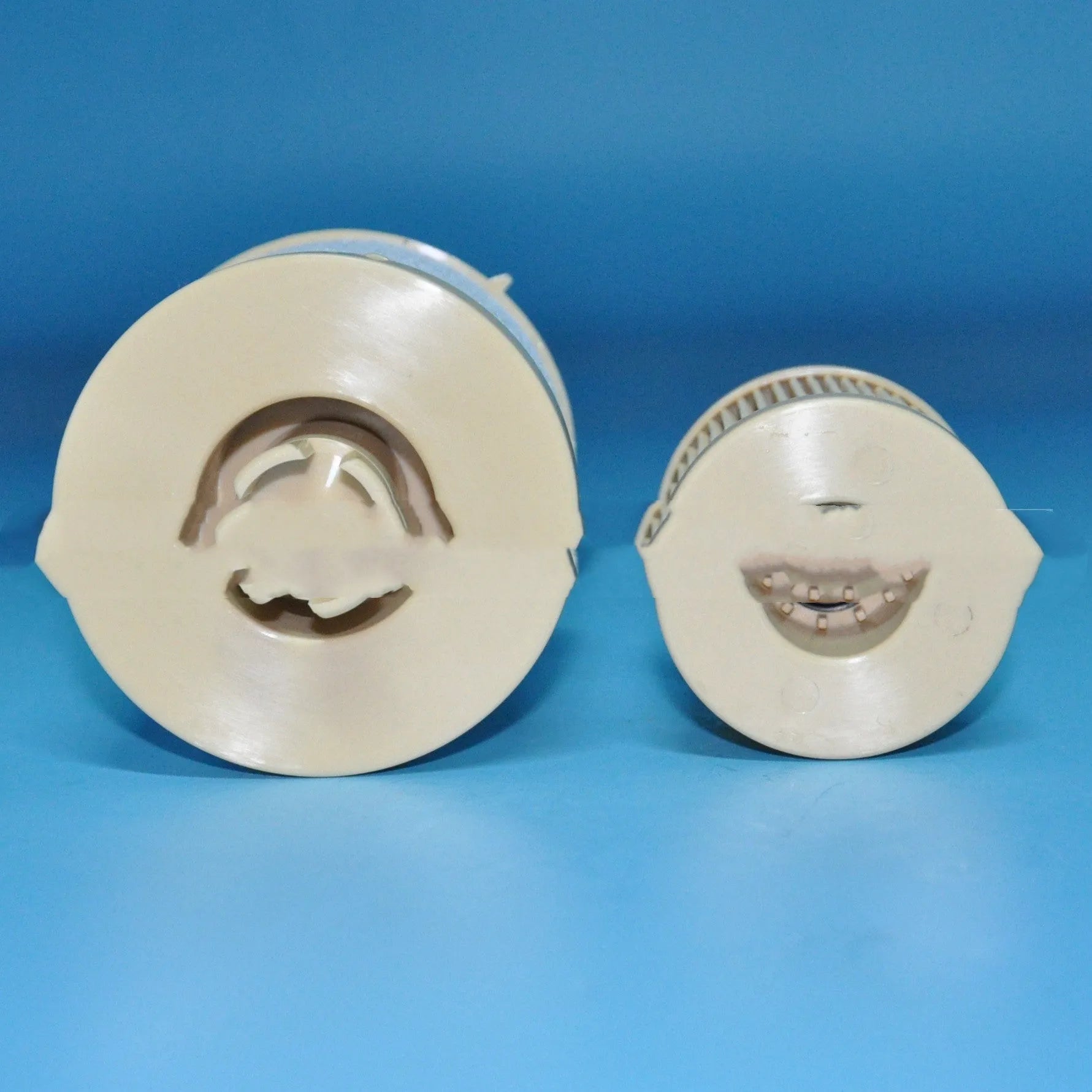 FD4616 diesel fuel filter for Ford 6.0L Power Stroke engines in F350, F550, and E-Series trucks.