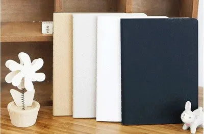 Retro plain graffiti sketchbook in grey with lay-flat binding and 80g paper pages.