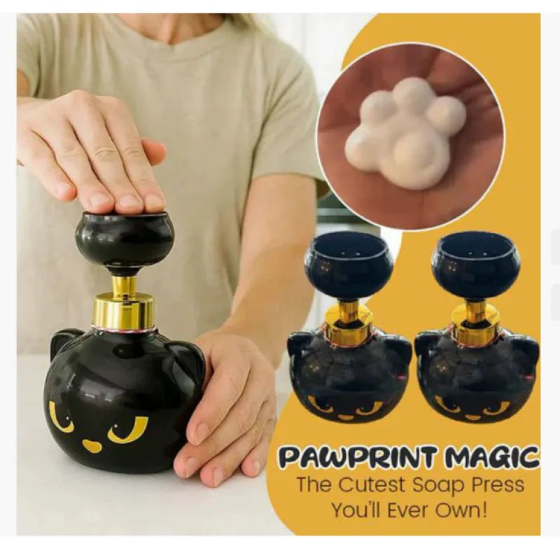 Black cat cartoon foam soap dispenser with plastic manual pump mechanism