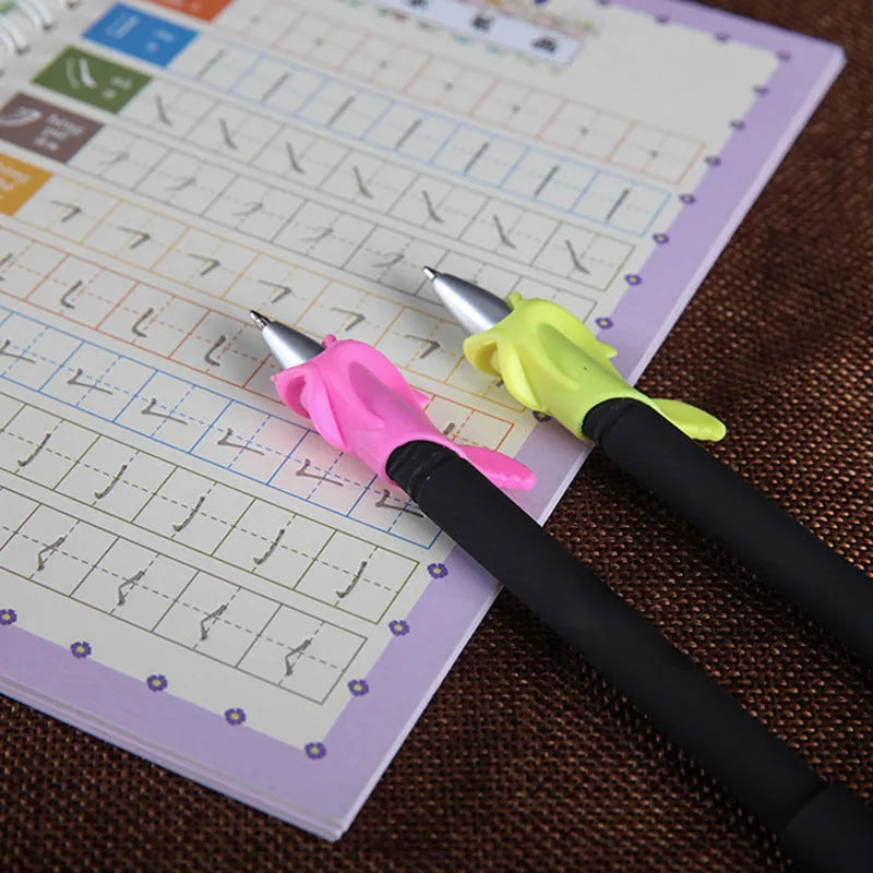 Automatic fade pen set with pen holder, 8 refills in case, random colour design