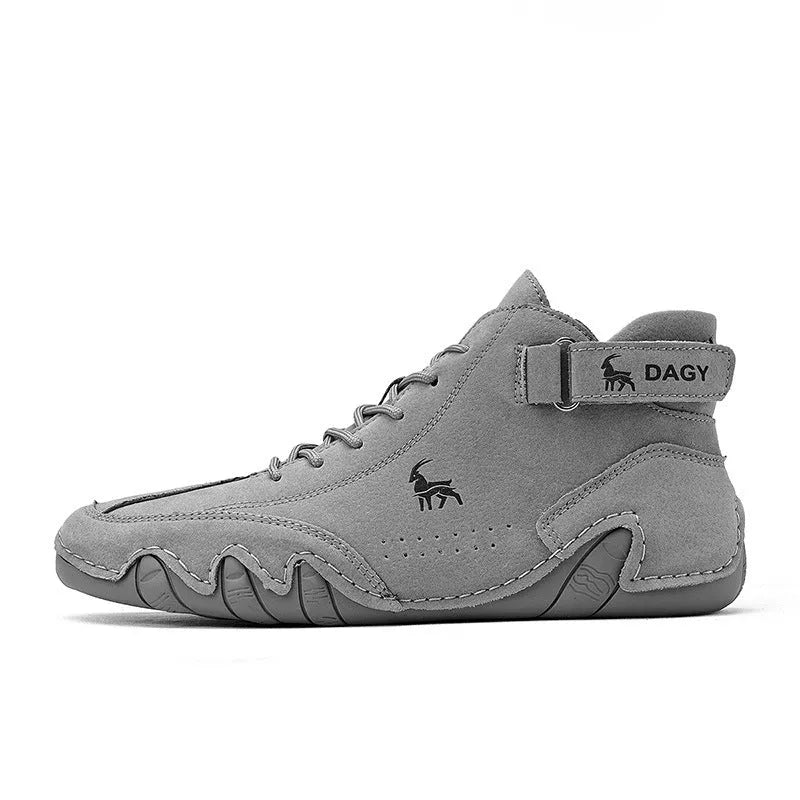 Men's casual fleece-lined cotton-padded slip-on shoes with rubber sole, round toe, microfiber upper, black colour