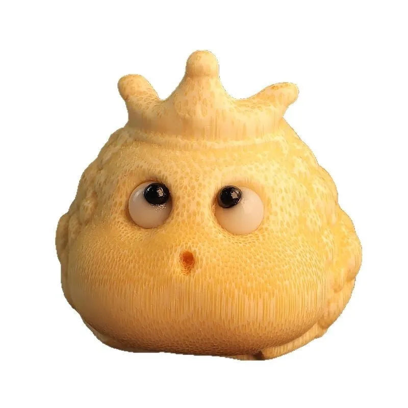 Solid bamboo carving ornament of Crown Princess toad with 5.0 live eye specification