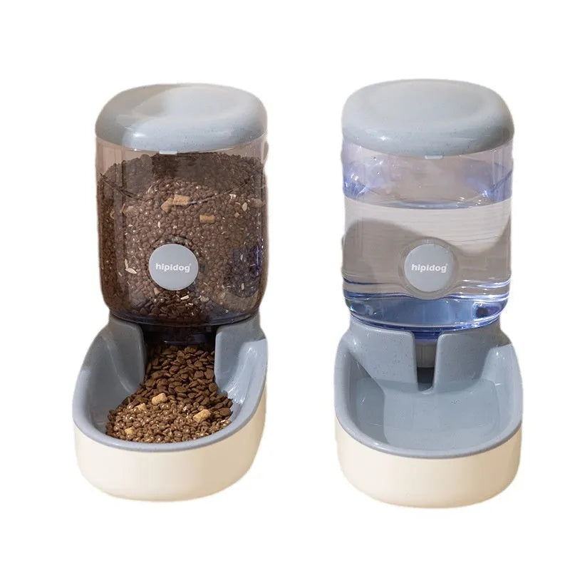 Automatic pet water fountain with 3.8L capacity in blue colour for cats and dogs