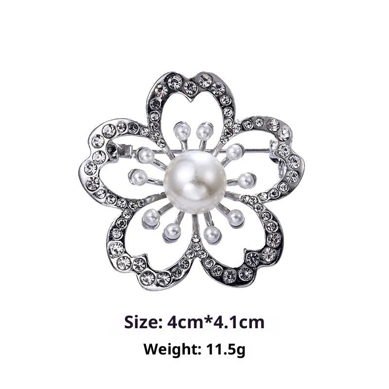 Minimalist pearl floral brooch with diamond inlay on alloy base, sweet and cool style for women
