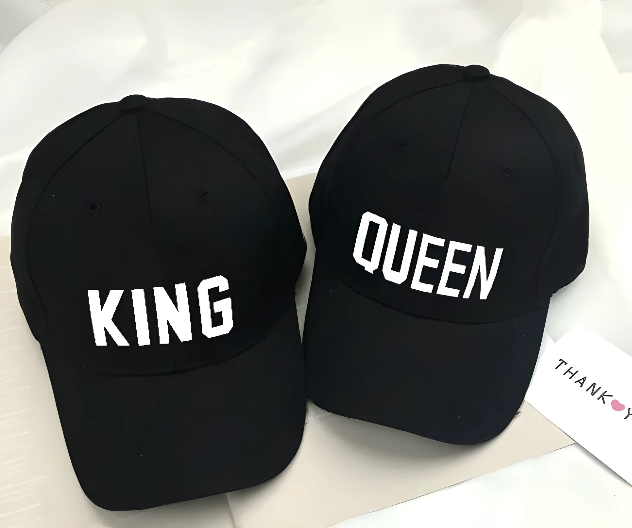 Printed baseball cap with adjustable strap in Black KING colour for everyday wear