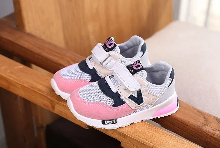Girls summer mesh running shoes with TPR sole, grey colour, side view showing V-shaped design and breathable upper