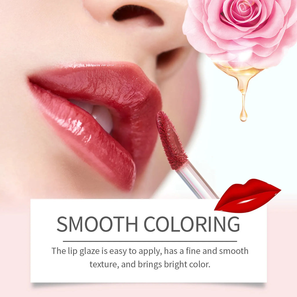 Double-headed lip liner and lacquer pen with lip gloss and a matching eyeliner pencil.