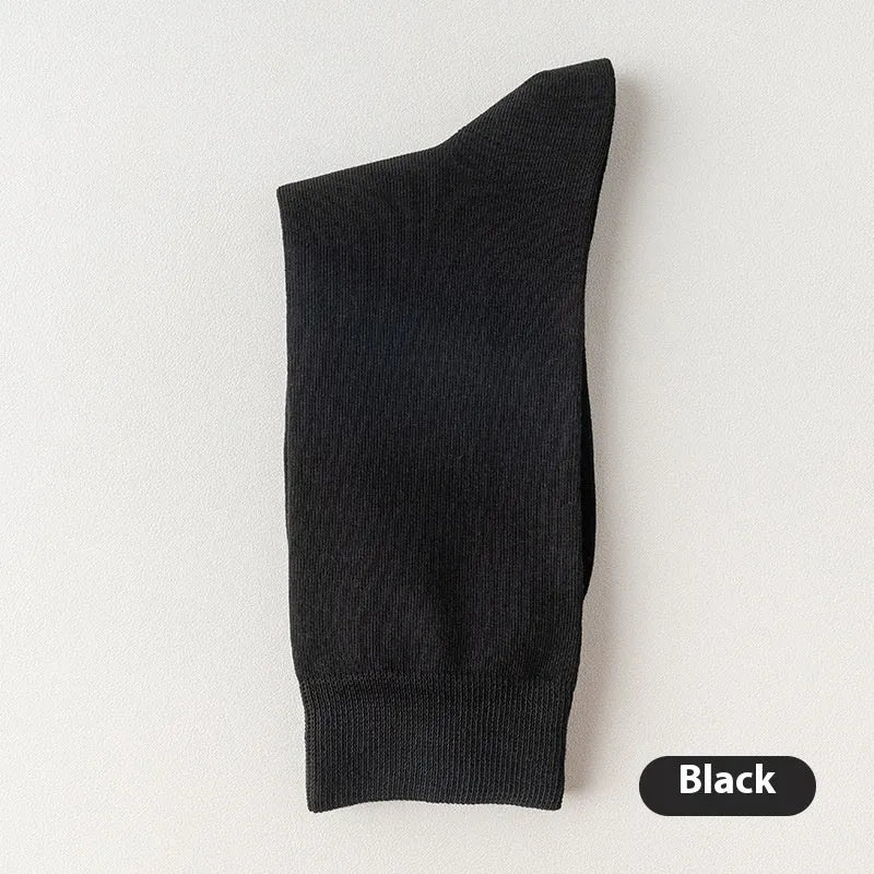 Mid-calf men's business socks in combed cotton available in twelve solid colours